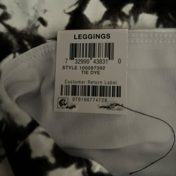 Bike Shorts INC by Macys - Picture 5 of 5